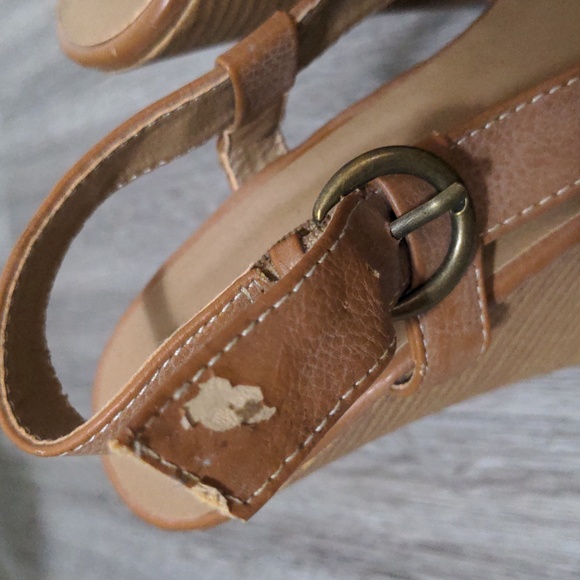 Pure Alfred Sung wedges - Picture 2 of 5